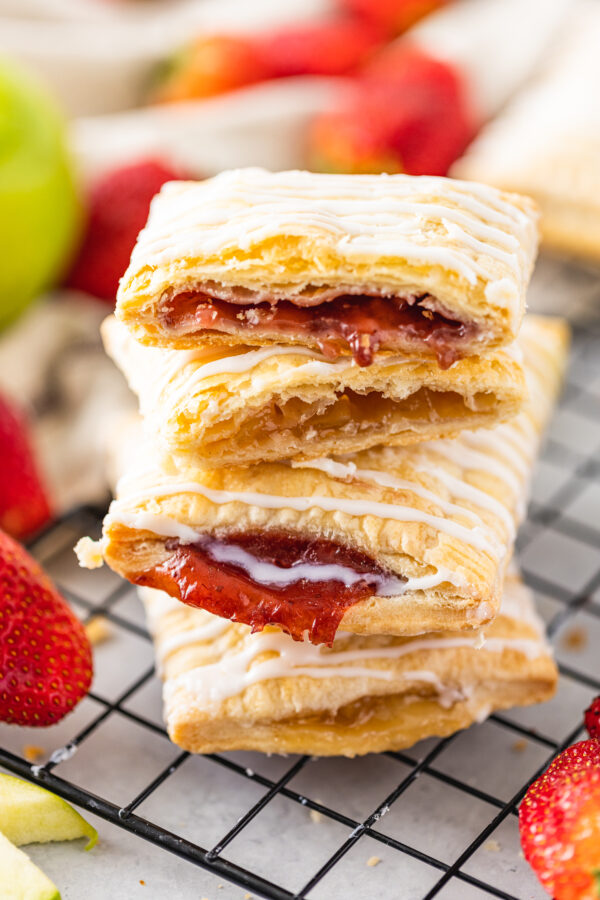 Hand Pie, Strawberry - Image 3