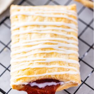 Hand Pie, Strawberry